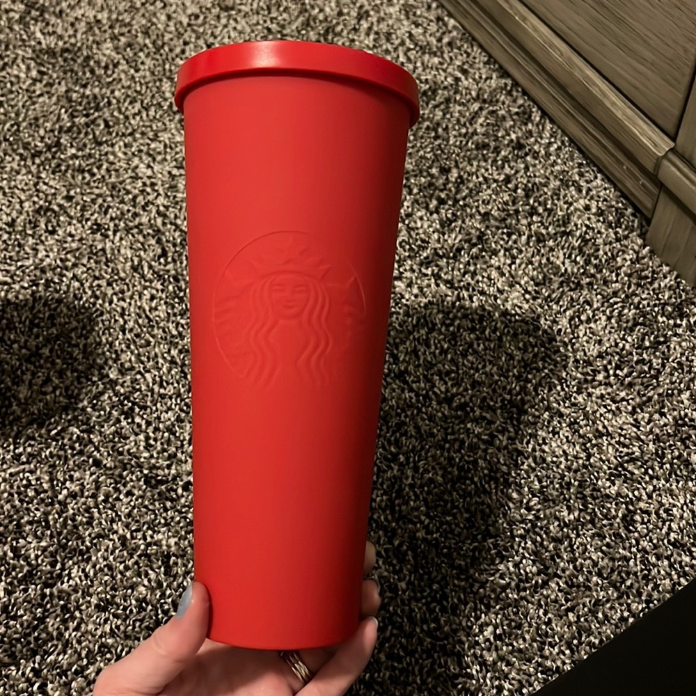 MATTE RED STARBUCKS CUP